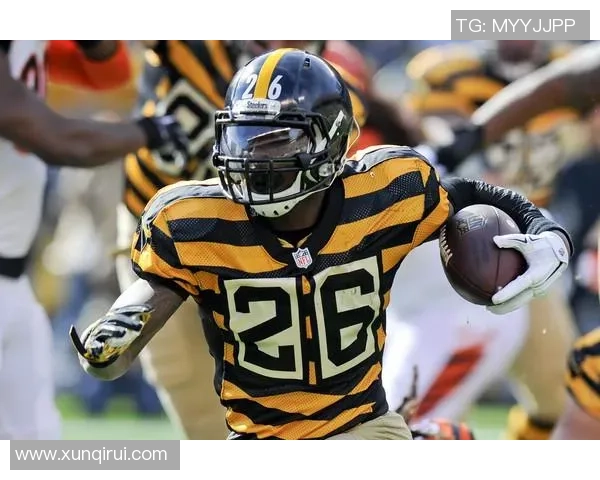 橄榄球明星与足球明星的巅峰对决谁能称霸体育界的荣耀之巅